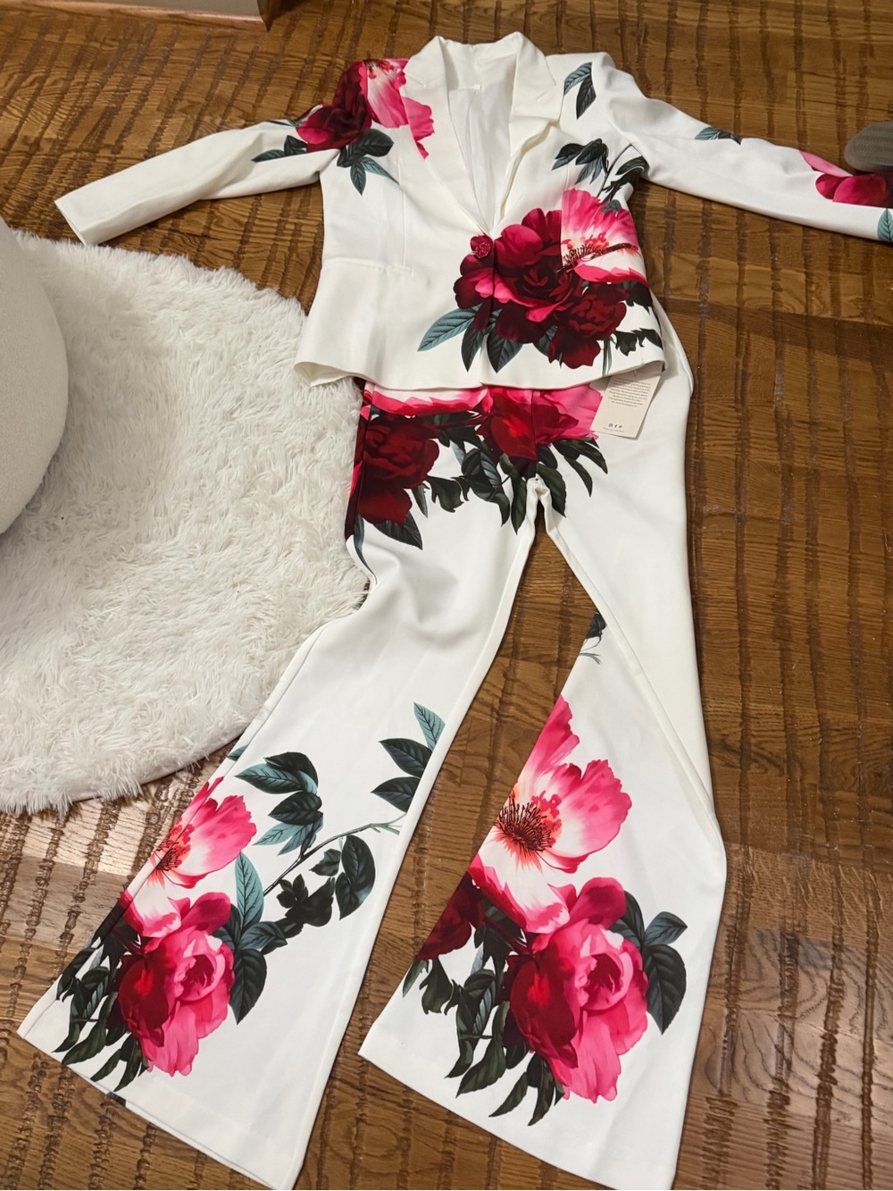 White Floral Blazer & Flared Pants Set - Pink Red Floral Print - Picture 2 of 4